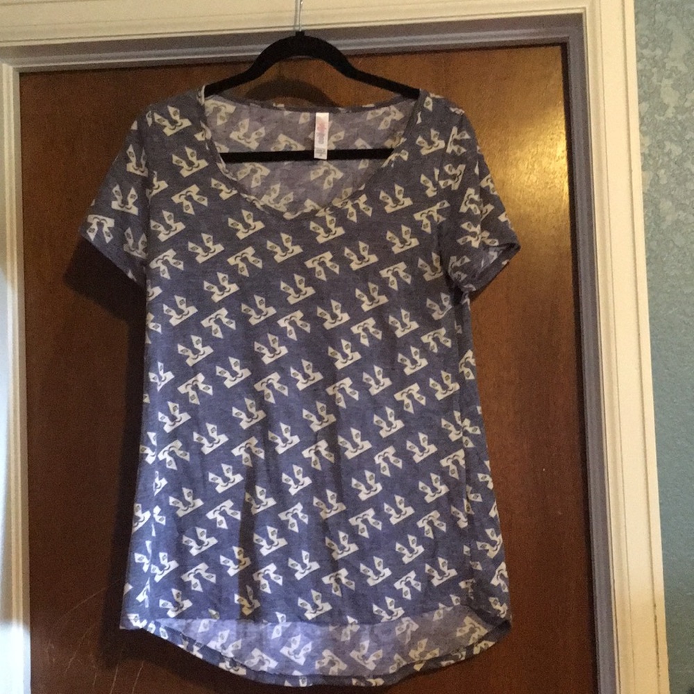 Lularoe Classic T M foxes